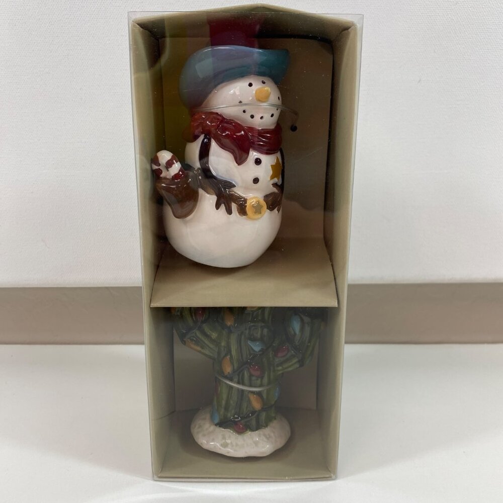 Sonoma Life+Style Happy Trails Holiday Salt Pepper Shaker Snowman Christmas Tree